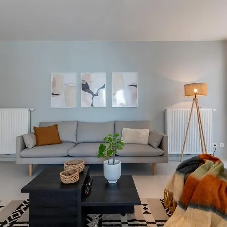 Apartment Huswell - Queen At Sea: Modern 2 Bedroom